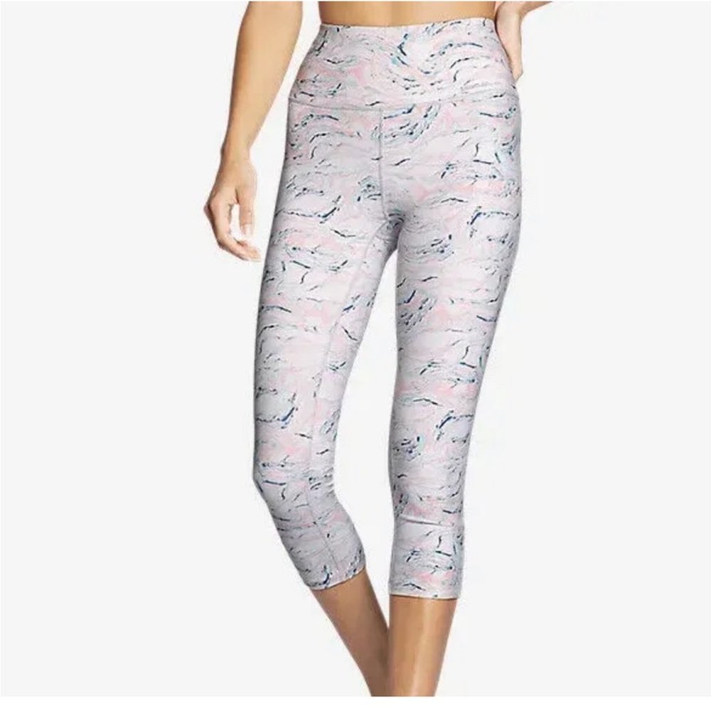 🌸 2 x $30 🌸  Brand new Eddie Bauer capris Movement Lux
